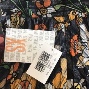 Lularoe Deanne skirt